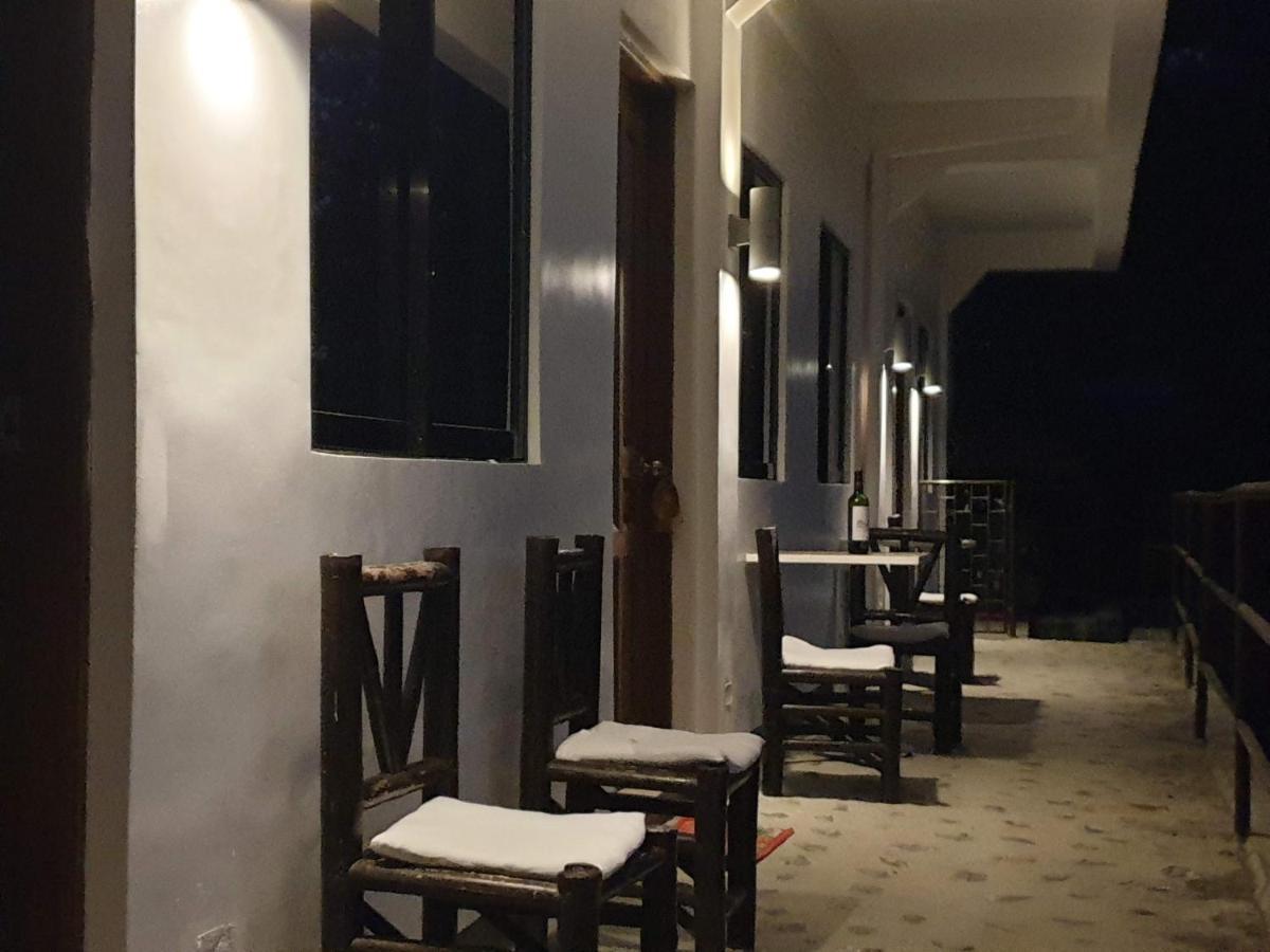 Raya Del Sol Dive Resort Mabini (Batangas) Exterior foto